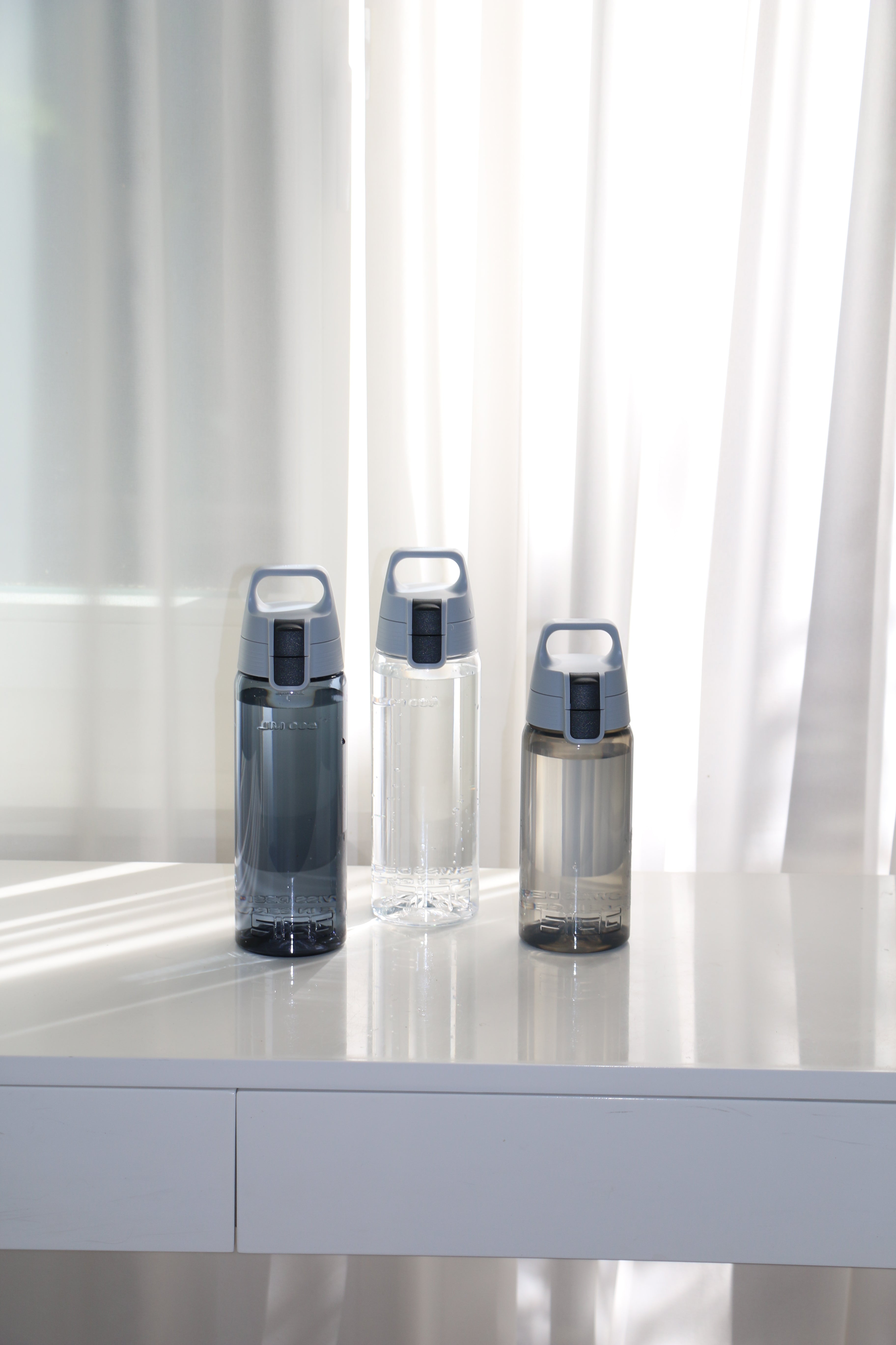 sigg-total-color-one-botella-deportiva-de-600-ml-con-cierre-de-una-mano-y-logo-e image 7