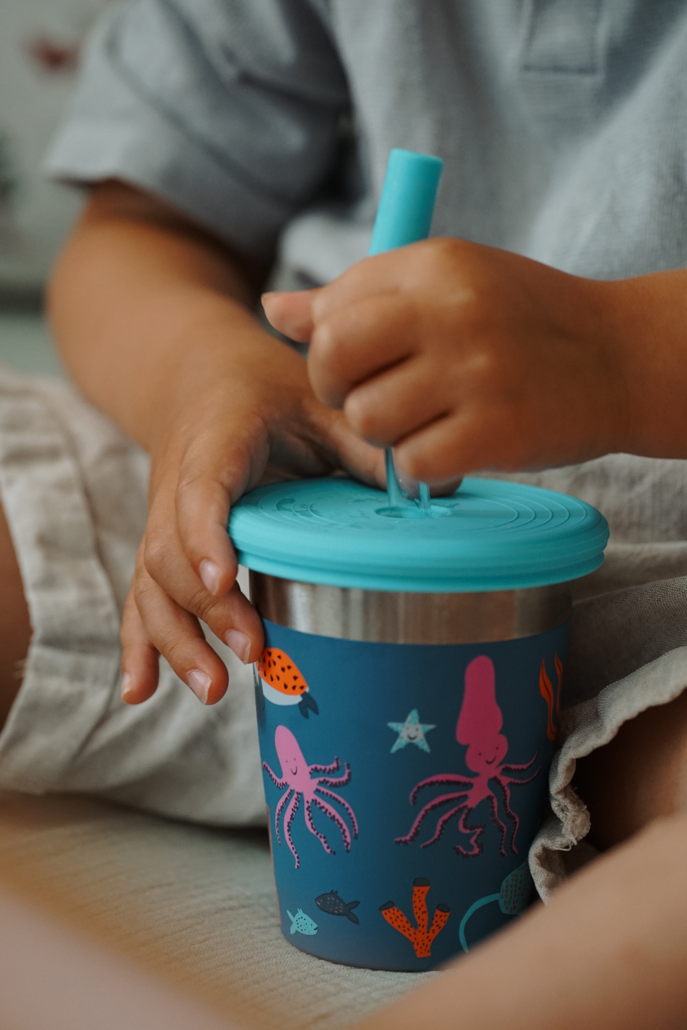 sigg-family-bundle-helia-night-ink-kids-straw-cup-blue-world-pack-familiar-de-va image 5