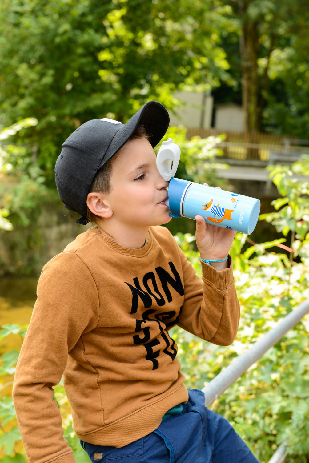 sigg-miracle-kids-alu-animals-botella-de-aluminio-infantil-con-pajita-integrada- image 7