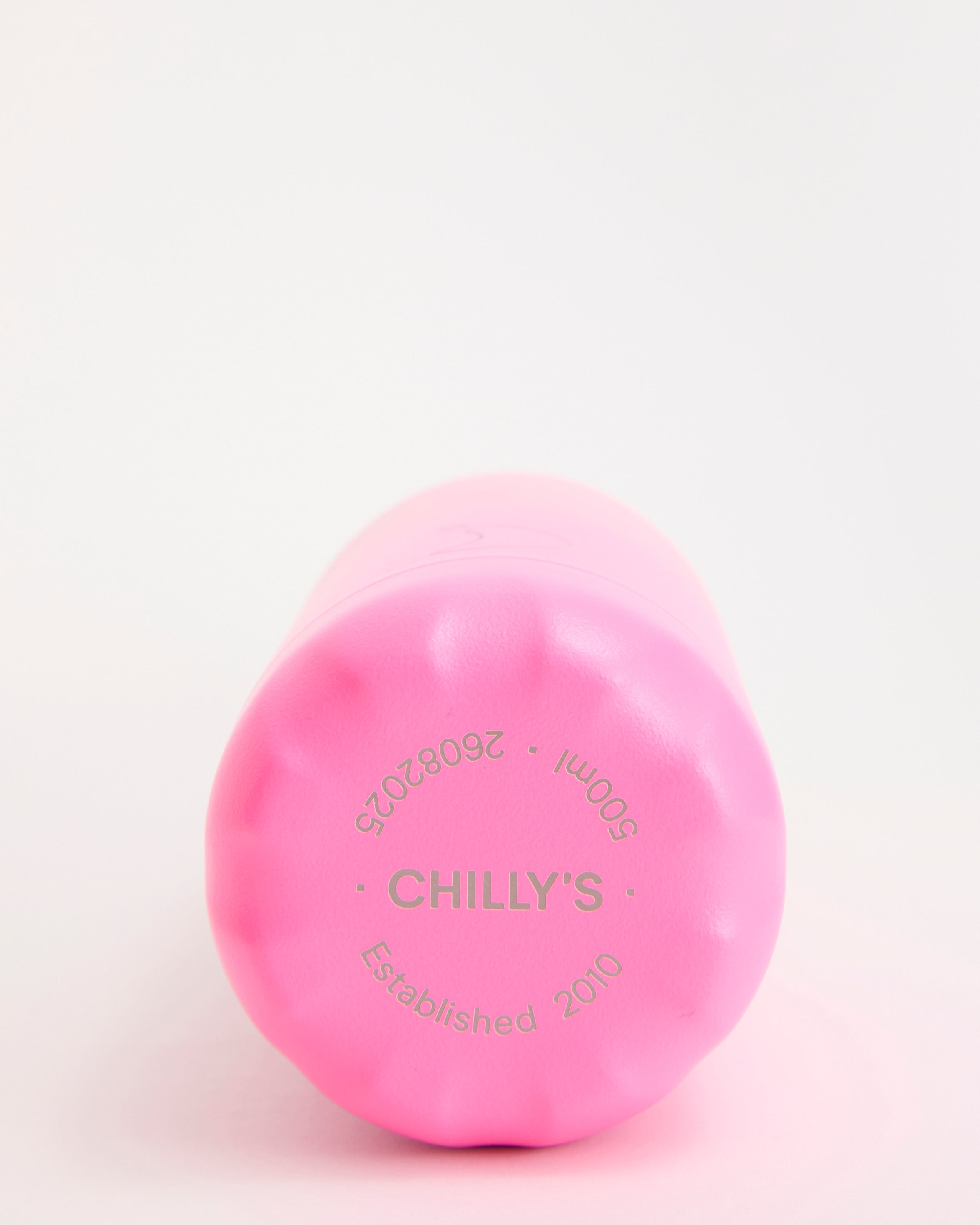 chilly-s-original-fluro-pink-gradient-botella-de-agua-aislada-con-degradado-fr-o image 3