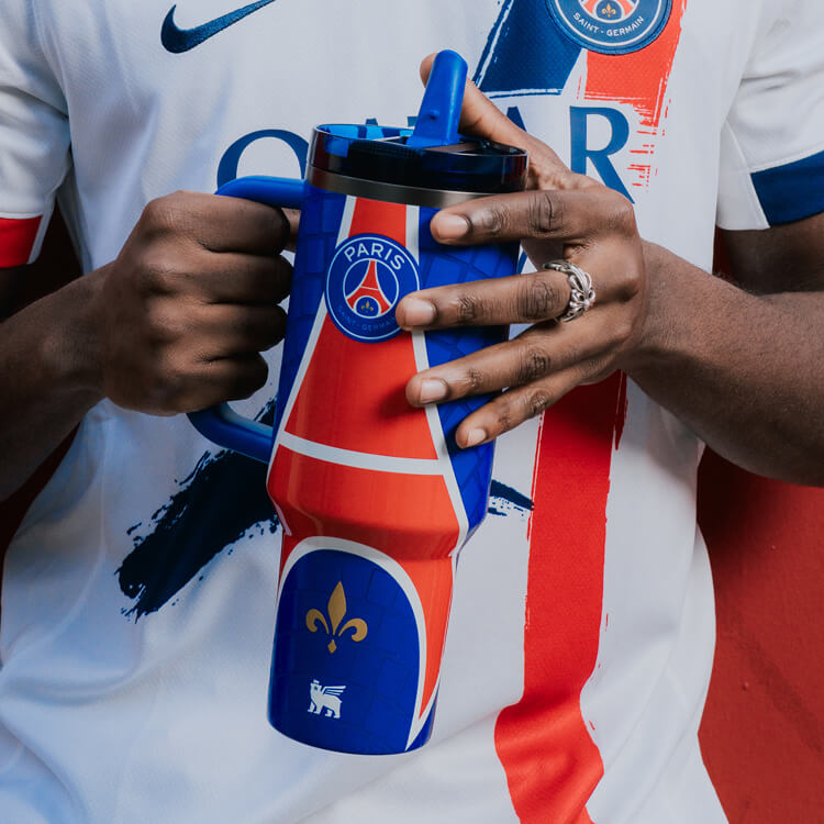 stanley-1913-x-paris-saint-germain-quencher-protour-flip-straw-tumbler-1-18-l-es image 8