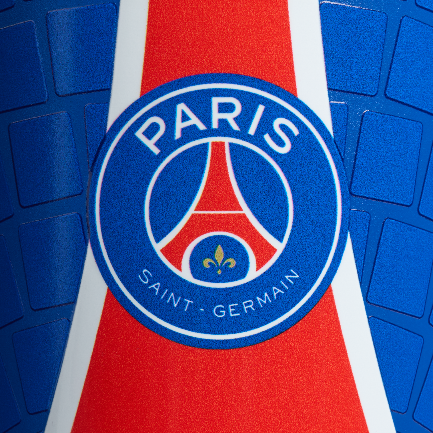 stanley-1913-x-paris-saint-germain-quencher-protour-flip-straw-tumbler-1-18-l-es image 6
